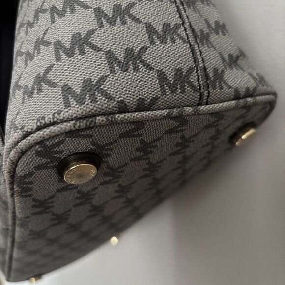 Michael Kors Jet Set Gilly Monogram Zip Snap Signature Tote Y2K Vegan SoHo 90s - Picture 4 of 8